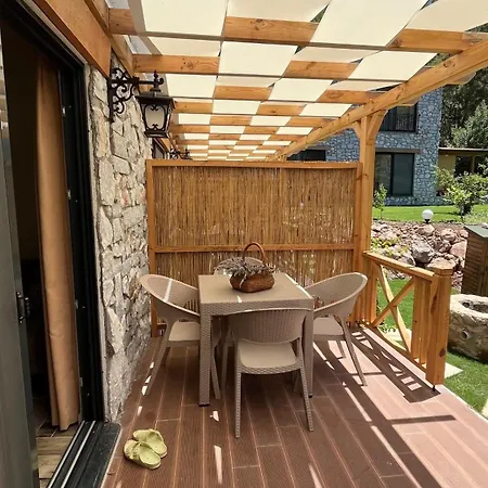 Cabană Felicita House